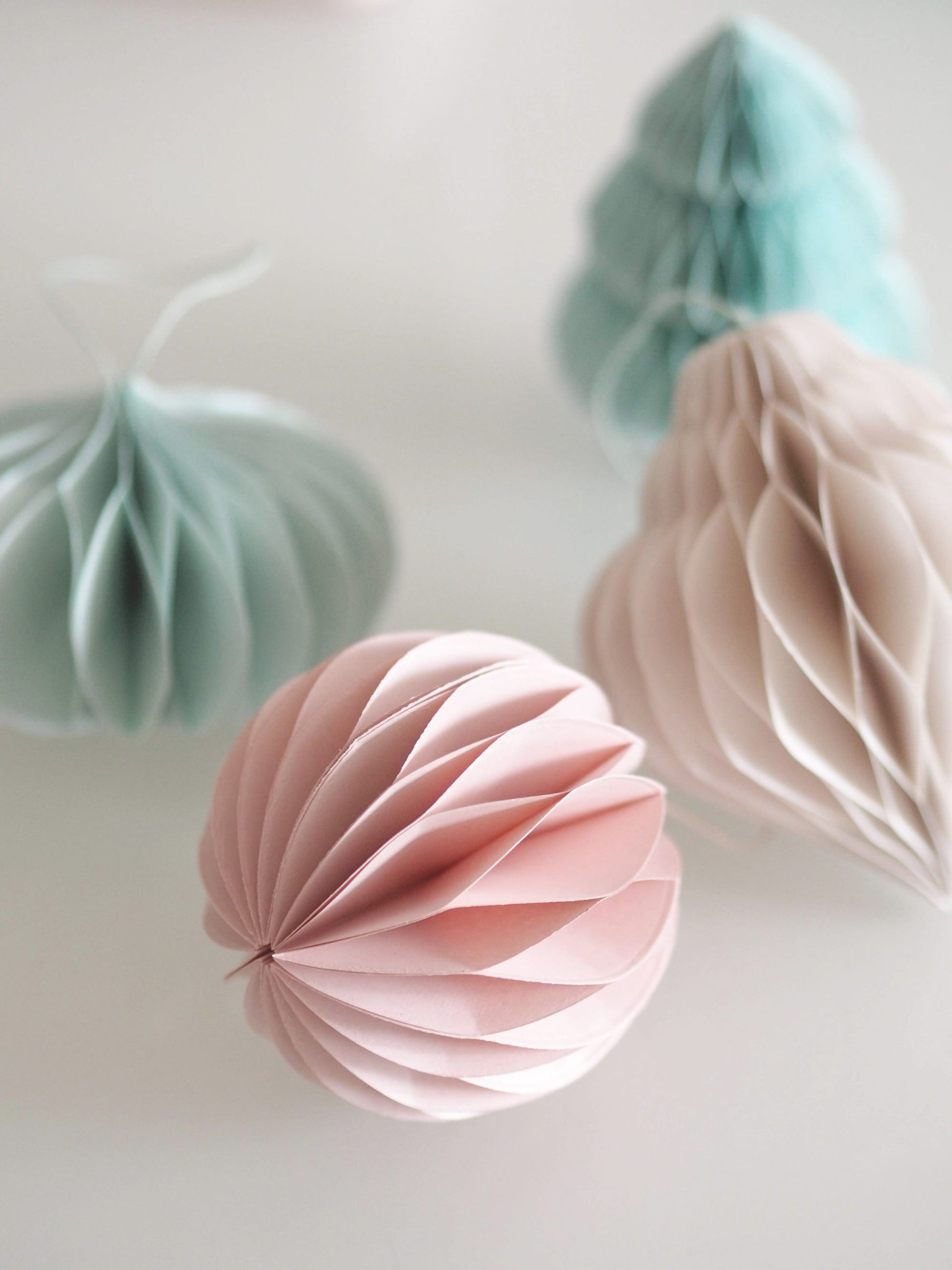 Návod + PDF šablony na lepené papírové ozdoby (4 tvary)